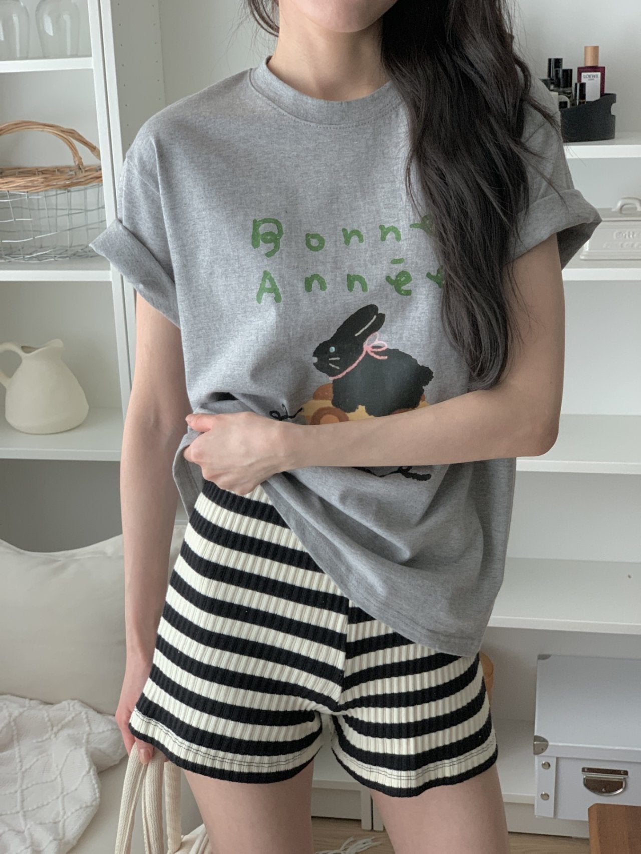 Bonne Bunny Graphic Cotton Tee - Luckyplanetusa