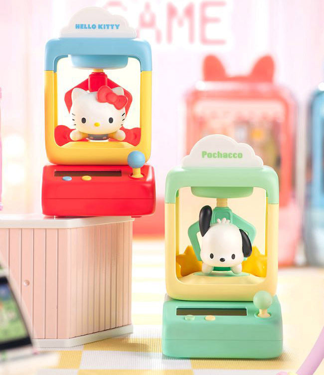 Sanrio Mini Crane Game Figures – Light & Spin Display Series