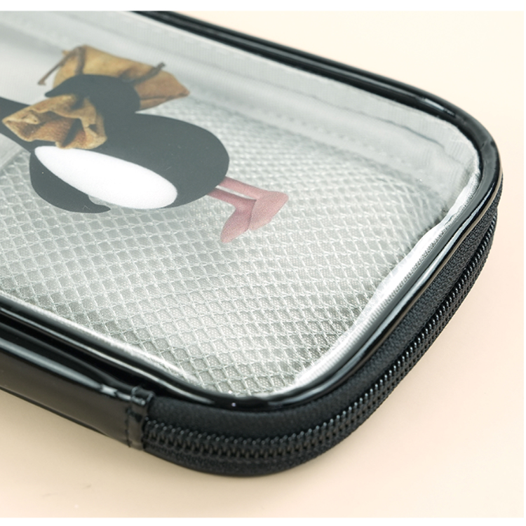 Wallace & Gromit PVC Multi Pouch – Gromit / Feathers McGraw