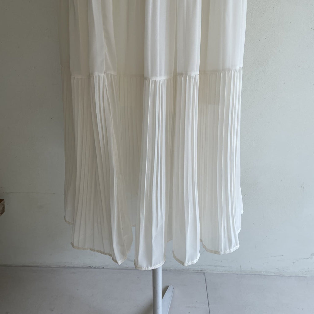Soft Breeze Pleated Skirt Set - Luckyplanetusa