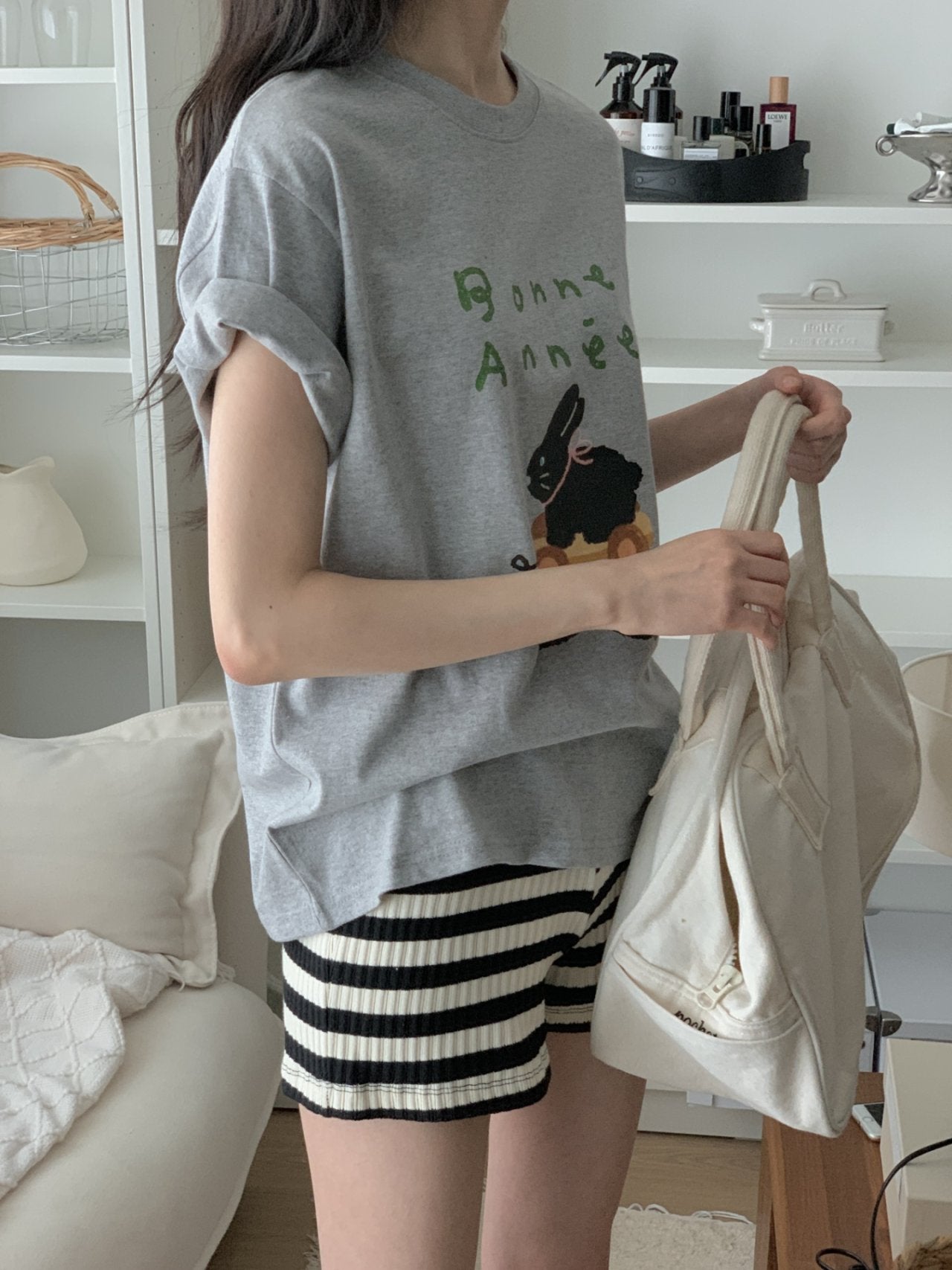 Bonne Bunny Graphic Cotton Tee - Luckyplanetusa