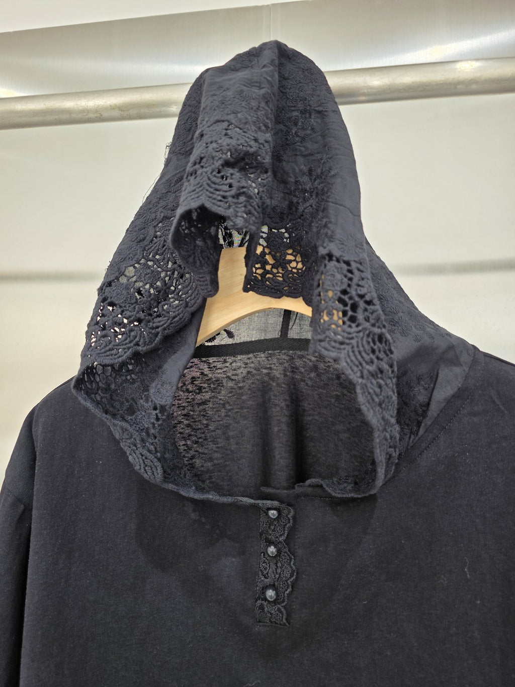 Lace Hood Cotton Relaxed T-Shirt - Luckyplanetusa