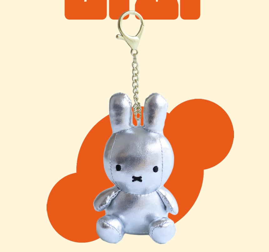 Miffy keyring plush dolls in Light (glow-in-the-dark), Silver, and Gold