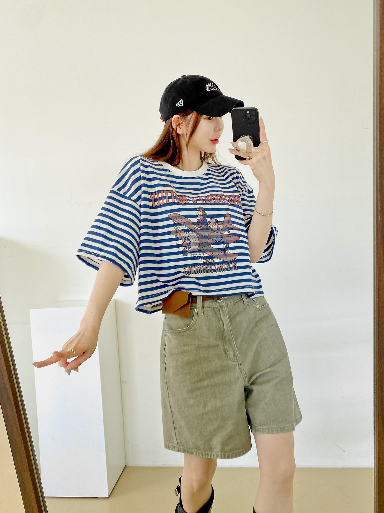Vintage Pilot Stripe Crop Tee - Luckyplanetusa