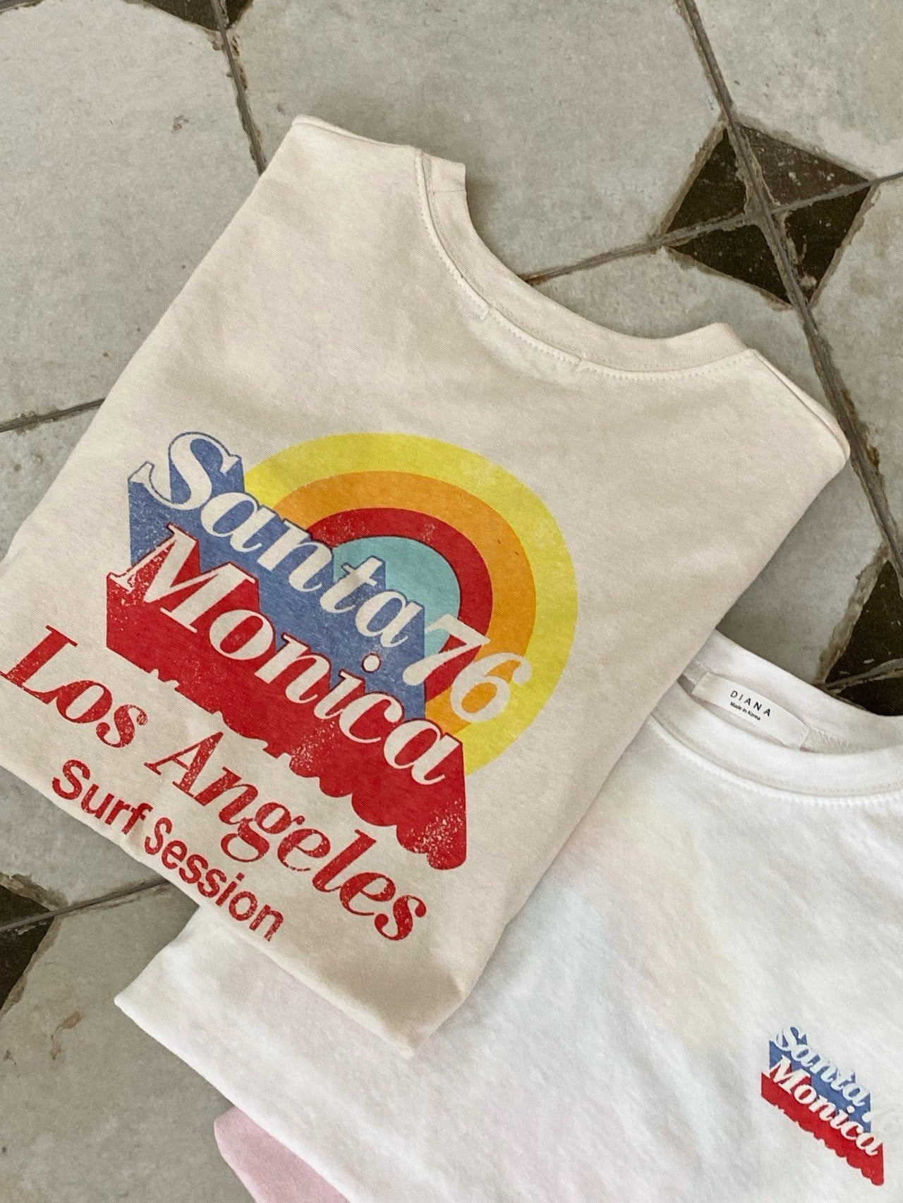 Santa Monica Vintage Crop Tee Made in Korea - Luckyplanetusa
