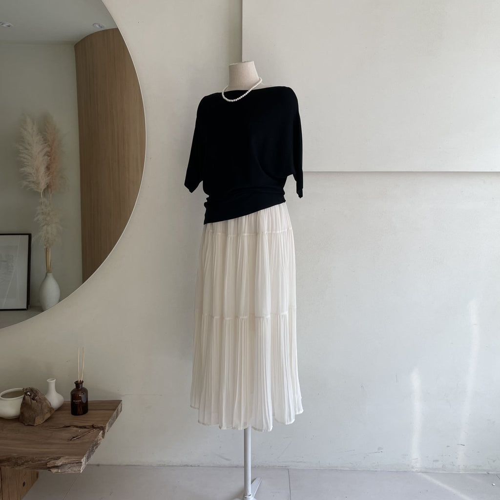 Soft Breeze Pleated Skirt Set - Luckyplanetusa