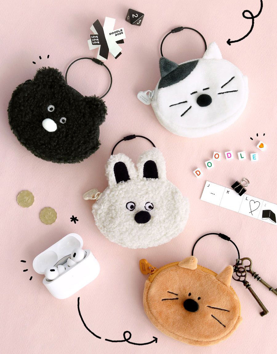 Doodle Keyring Pouch – AirPods & Galaxy Buds Case (Rabbit, Bear, Cheese Cat, White Cat)