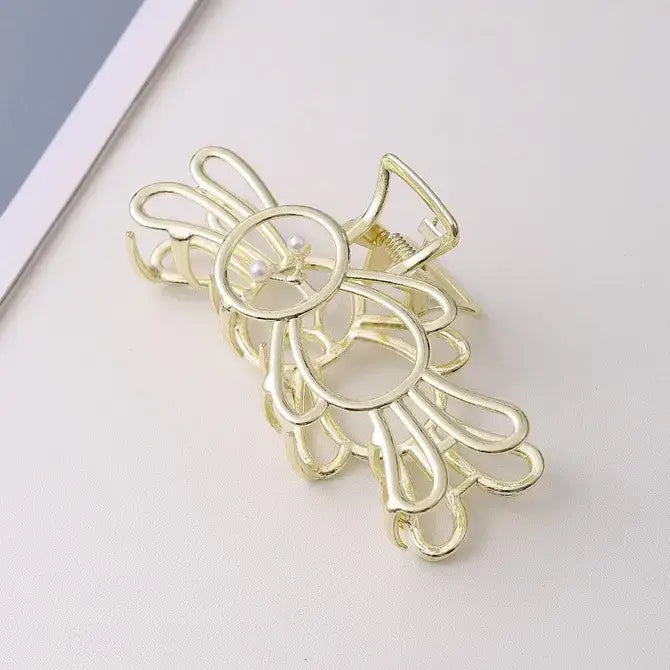 LISA  Metal Bear, Rabbit Shape Hair Clip Claws Pins (SALE)