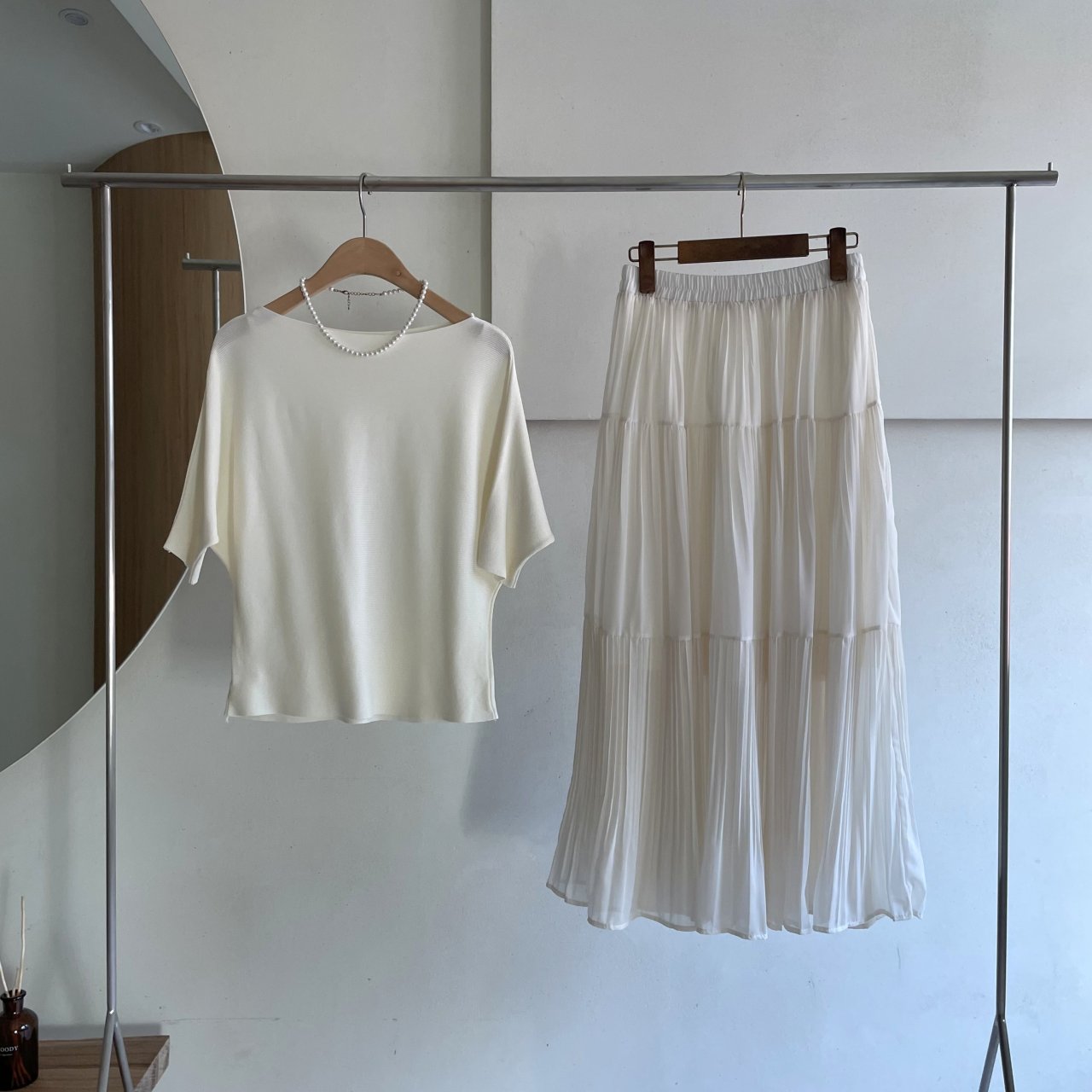 Soft Breeze Pleated Skirt Set - Luckyplanetusa