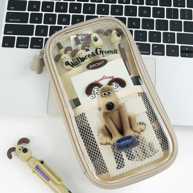 Wallace & Gromit PVC Multi Pouch – Gromit / Feathers McGraw