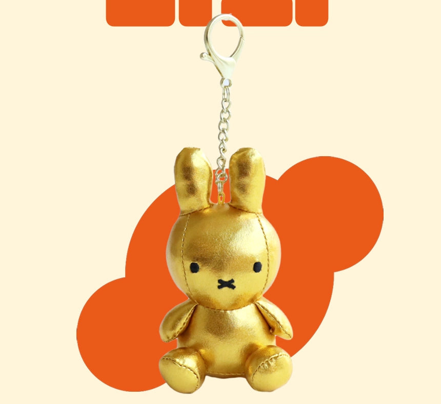 Miffy keyring plush dolls in Light (glow-in-the-dark), Silver, and Gold