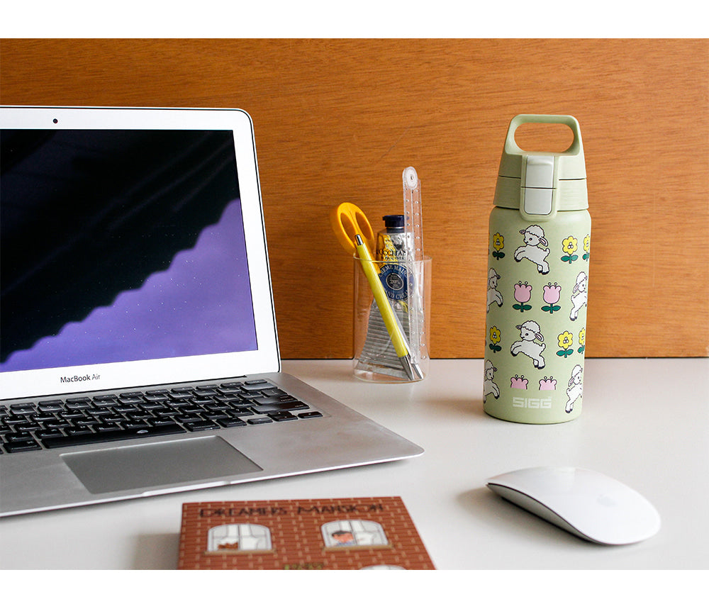 SIGG On-the-Go Tumbler Vintage Lamb 1537 Design printed in Korea