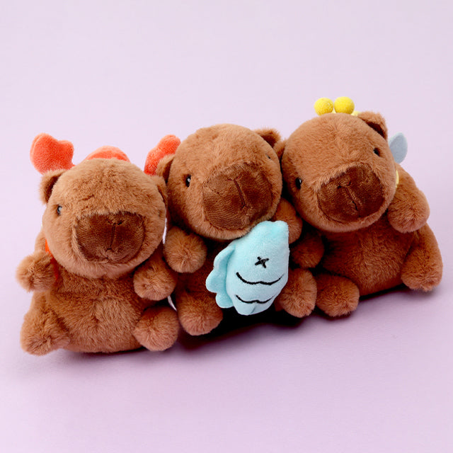 Animal Friends Capybara Plush Keyring Random