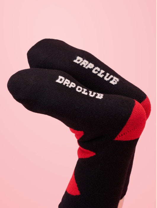 DRP Lounge Sleep Socks – Heart Parade Black