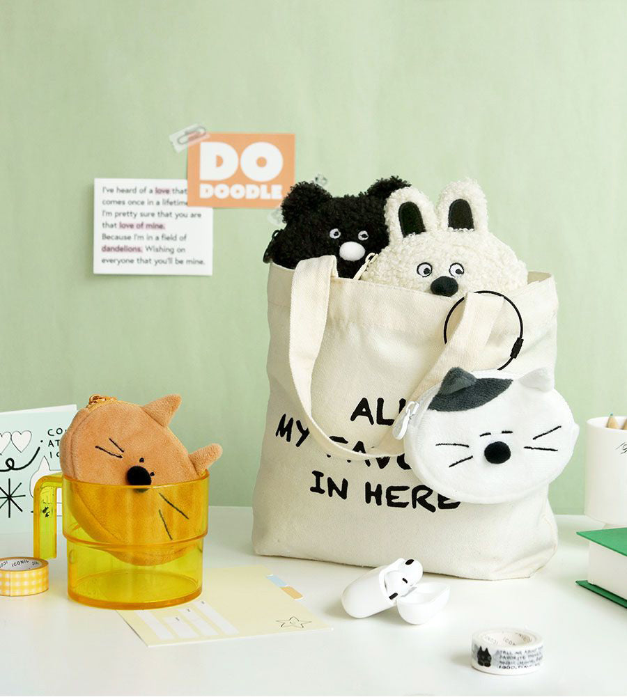 Doodle Keyring Pouch – AirPods & Galaxy Buds Case (Rabbit, Bear, Cheese Cat, White Cat)