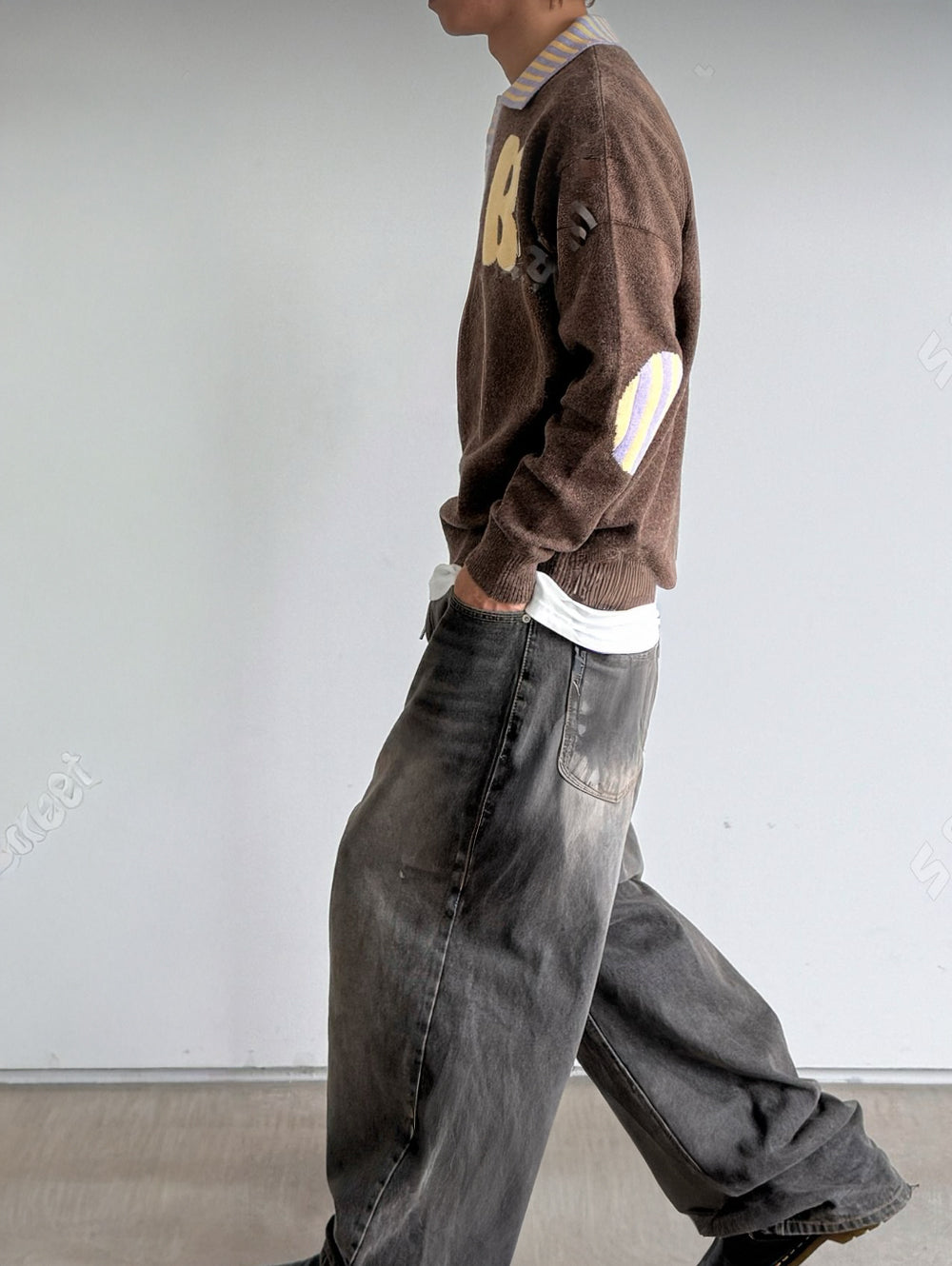 B-Point Cash Intarsia Collar Knit Made in Korea