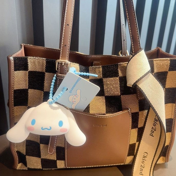 Sanrio wallet Pouch Charm Cinnamoroll, Kuromi, Pochcco, My Melody Car Key Chain