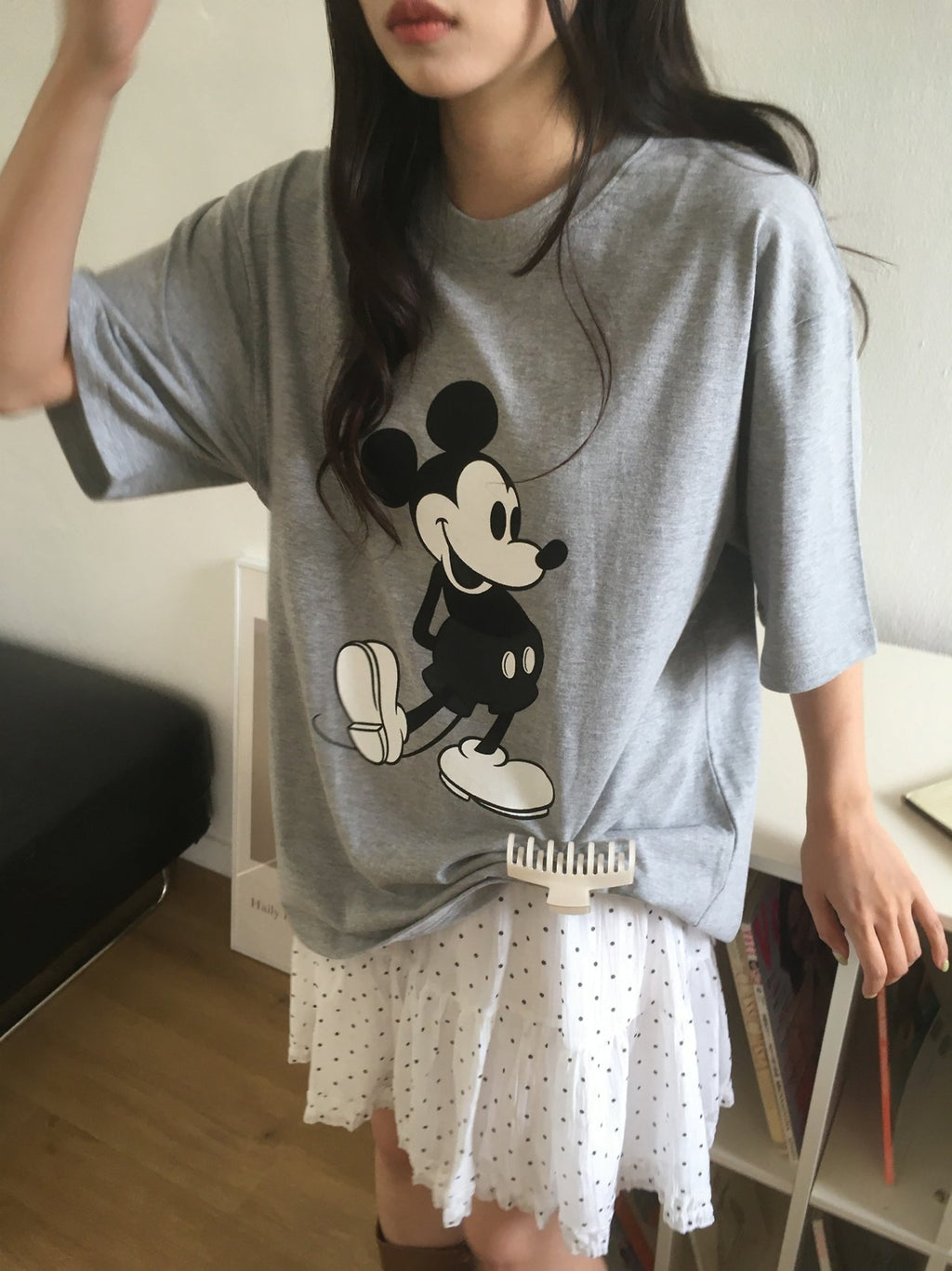 Mono Mickey Classic T-Shirt – Minimal Vintage Edition Officially Licensed - Luckyplanetusa