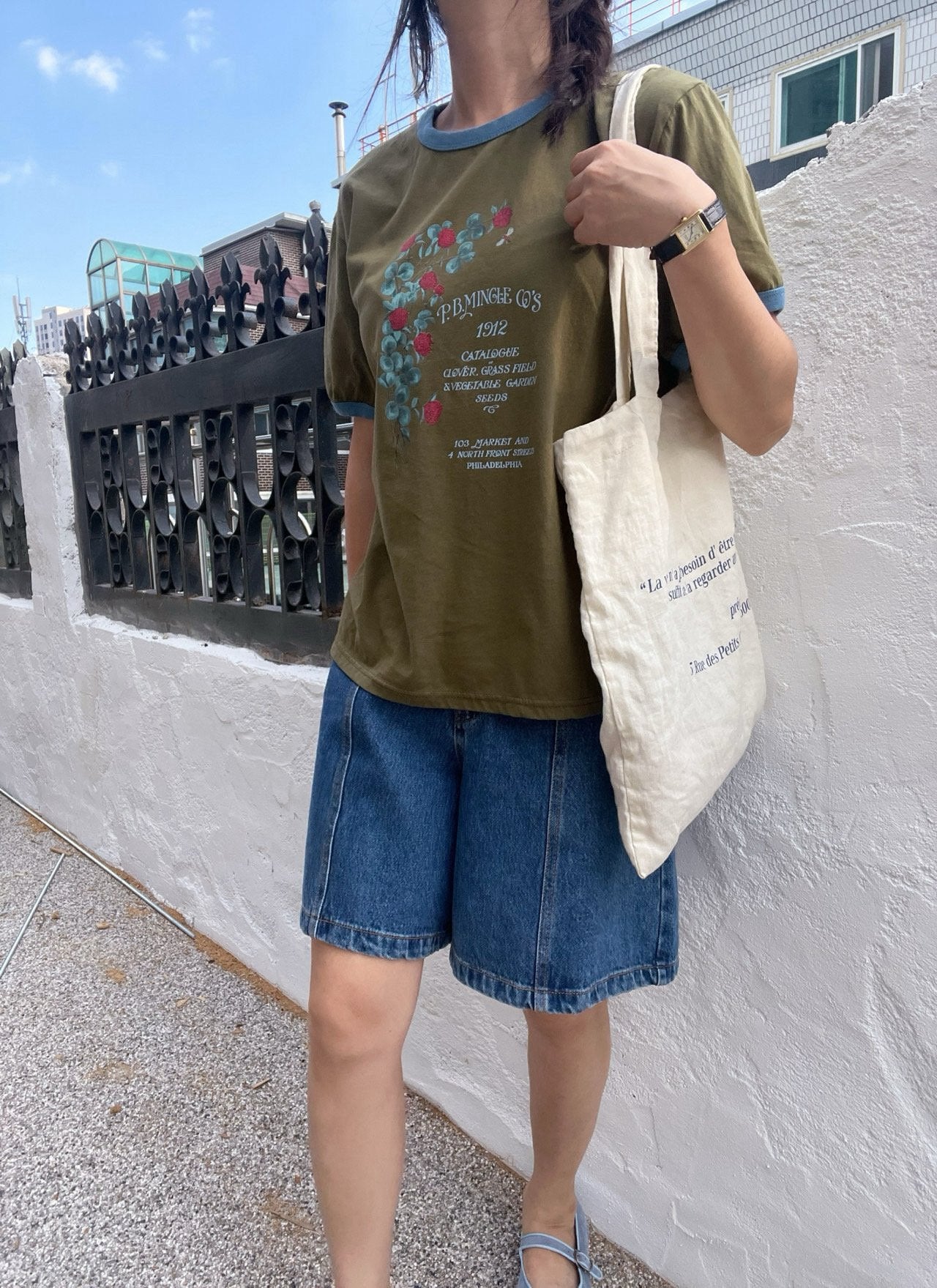 Vintage Berry Ringer Graphic Tee - Luckyplanetusa