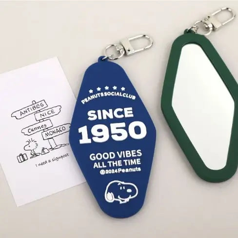 Peanuts 75th Anniversary Vintage Motel Mirror Keychain