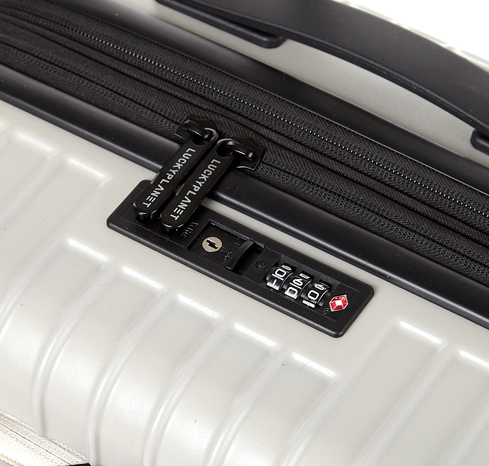 Go Beyond 17" Carry-On Ivory Pearl Expendable Zipper