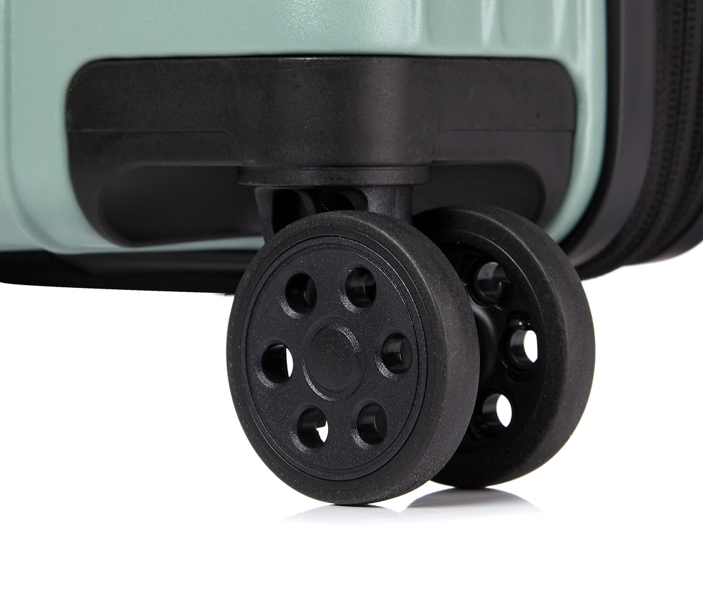 Gobeyond carry on suitcase Green with laptop pocket and cup holder