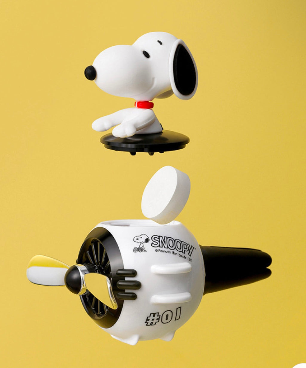 Peanuts Snoopy Car Diffuser Air Freshener Propeller Design