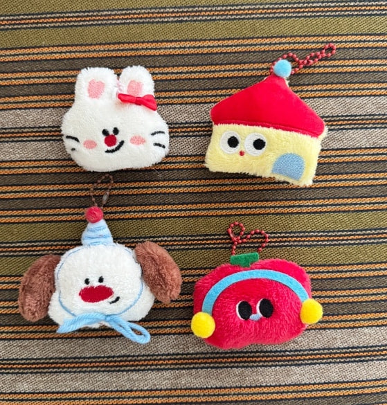 Lovely Eyes Friends Cute Charm