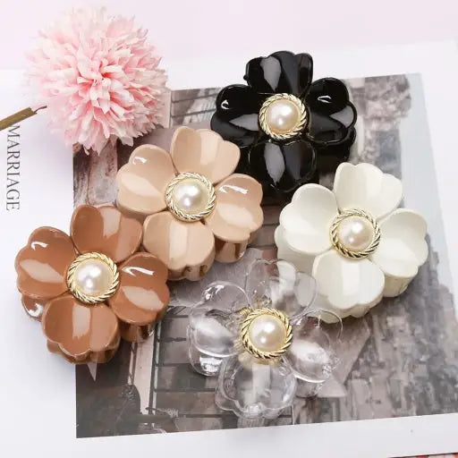 [SALE] Glossy Flower Hair Claw Clip with Pearl  – Elegant