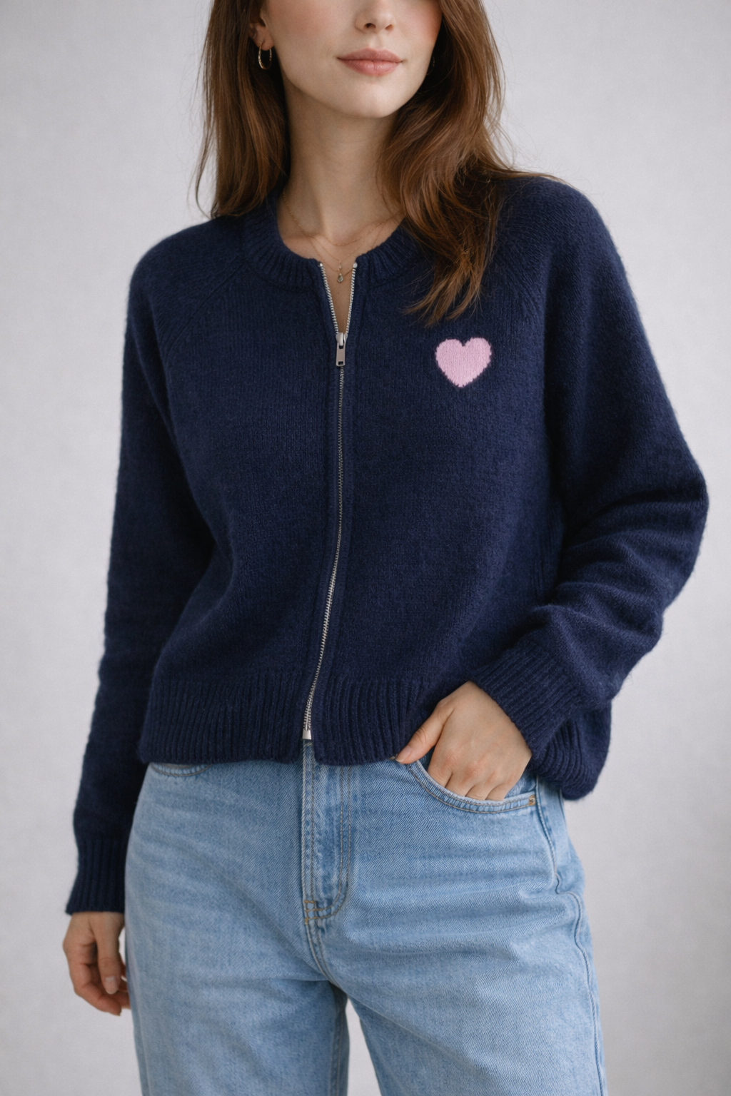 Heart Point Zip-Up Knit Cardigan (Navy / Grey)