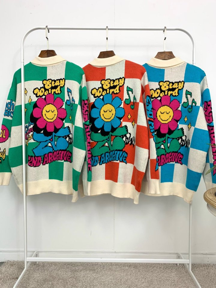 Smile Flower Collar Sweater-Unisex
