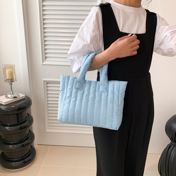 Hot Trendy Quilting Puff tote Bag