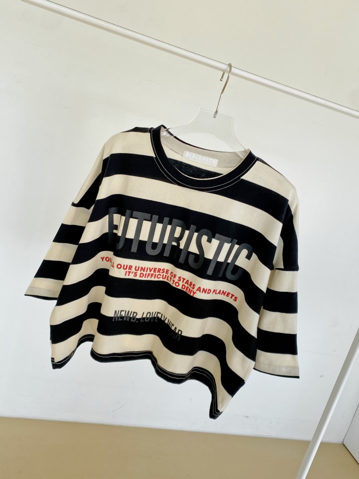 Futuristic Orbit Striped Crop Tee - Luckyplanetusa