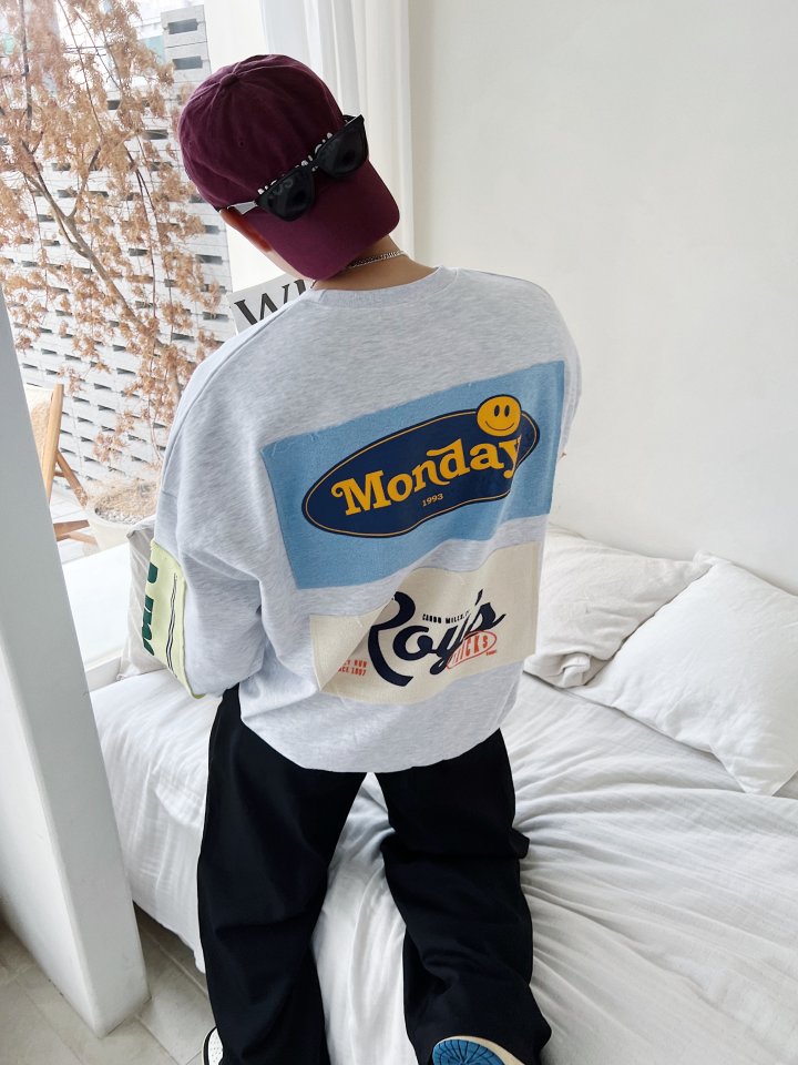 Monday Patch Oversized Cotton Sweatshirt - Luckyplanetusa