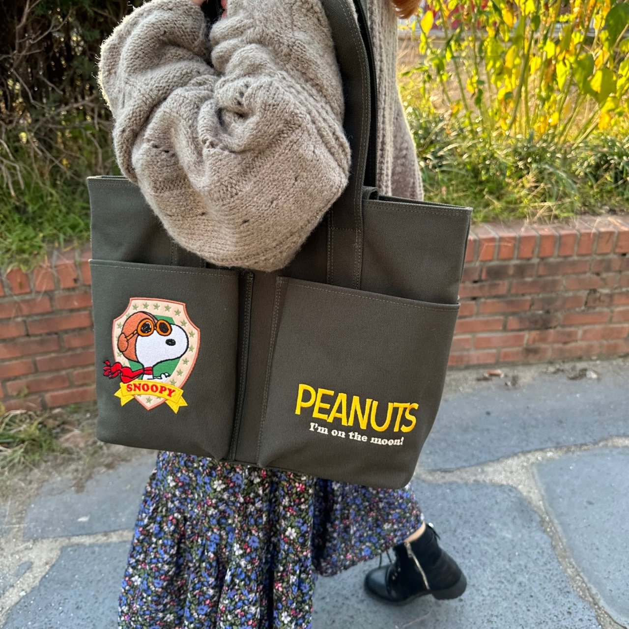 Peanuts Snoopy Multi Pocket Shoulder Bags