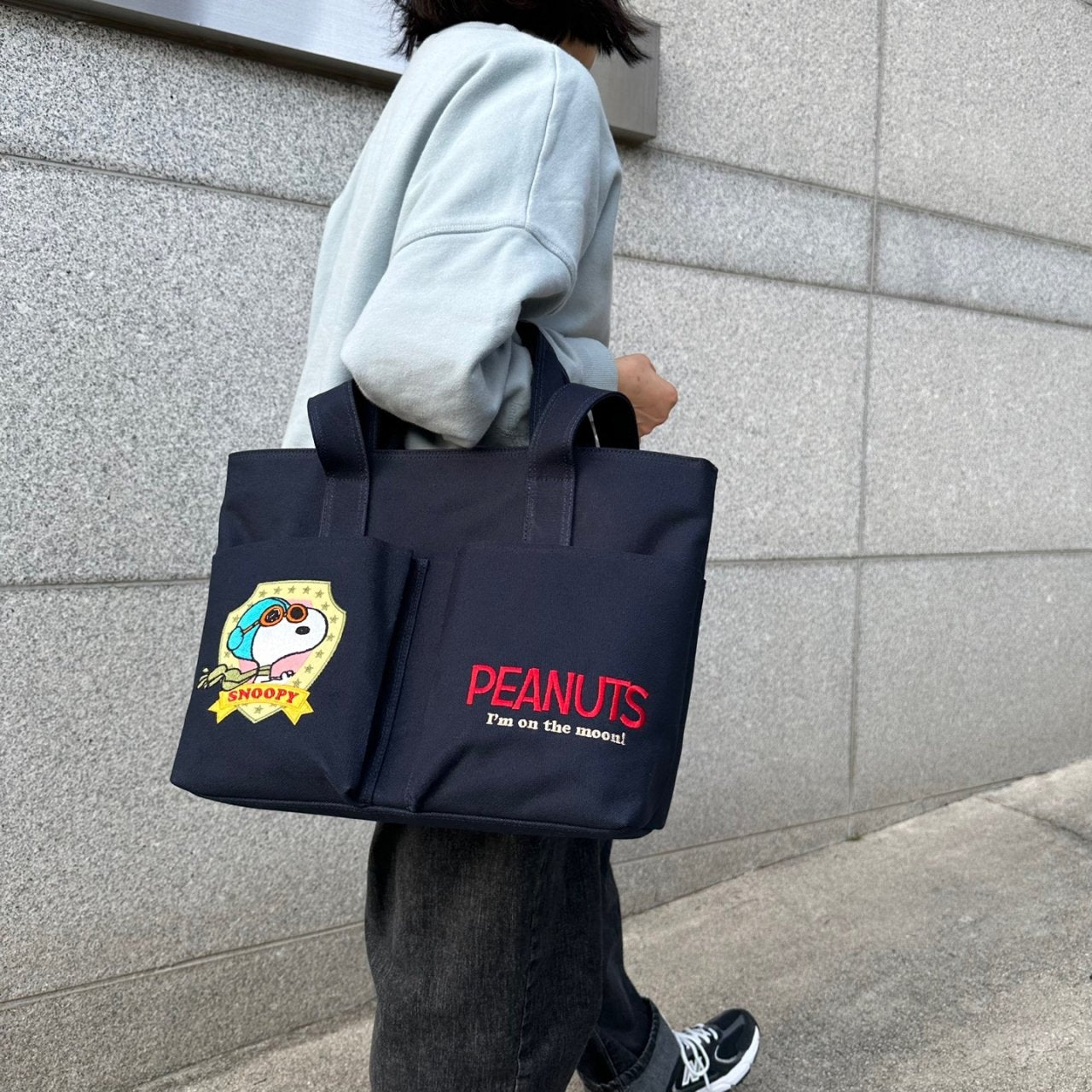 Peanuts Snoopy Multi Pocket Shoulder Bags