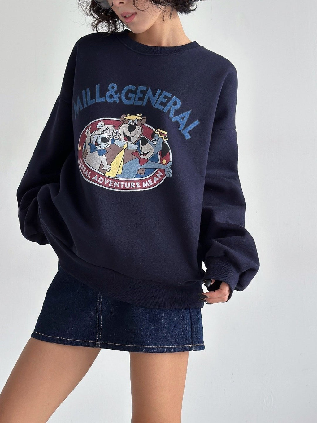Mill & General Retro Cartoon Sweatshirt – Oversized Fit