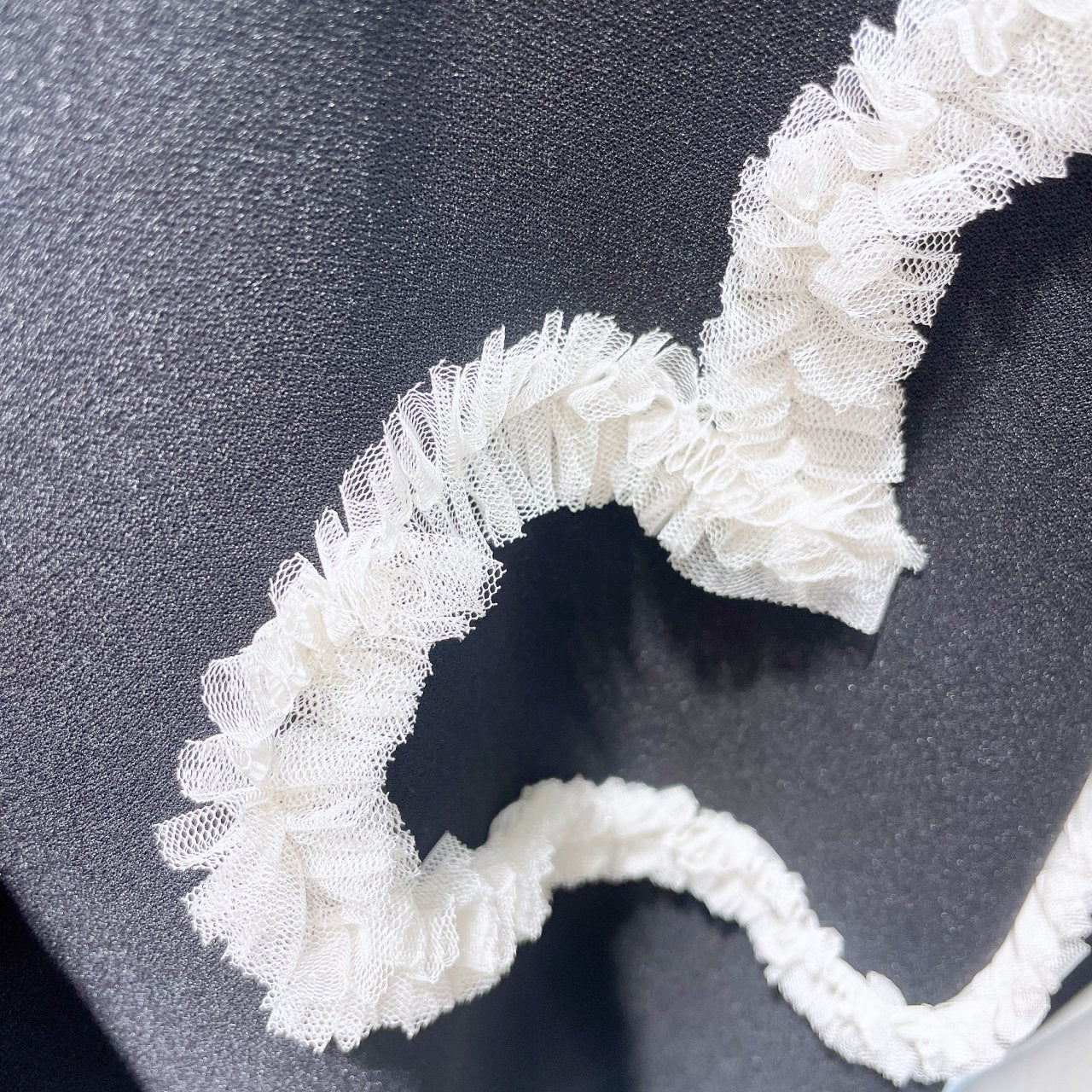 Ruffle Heart Appliqué Stretch Top (Made in Korea)