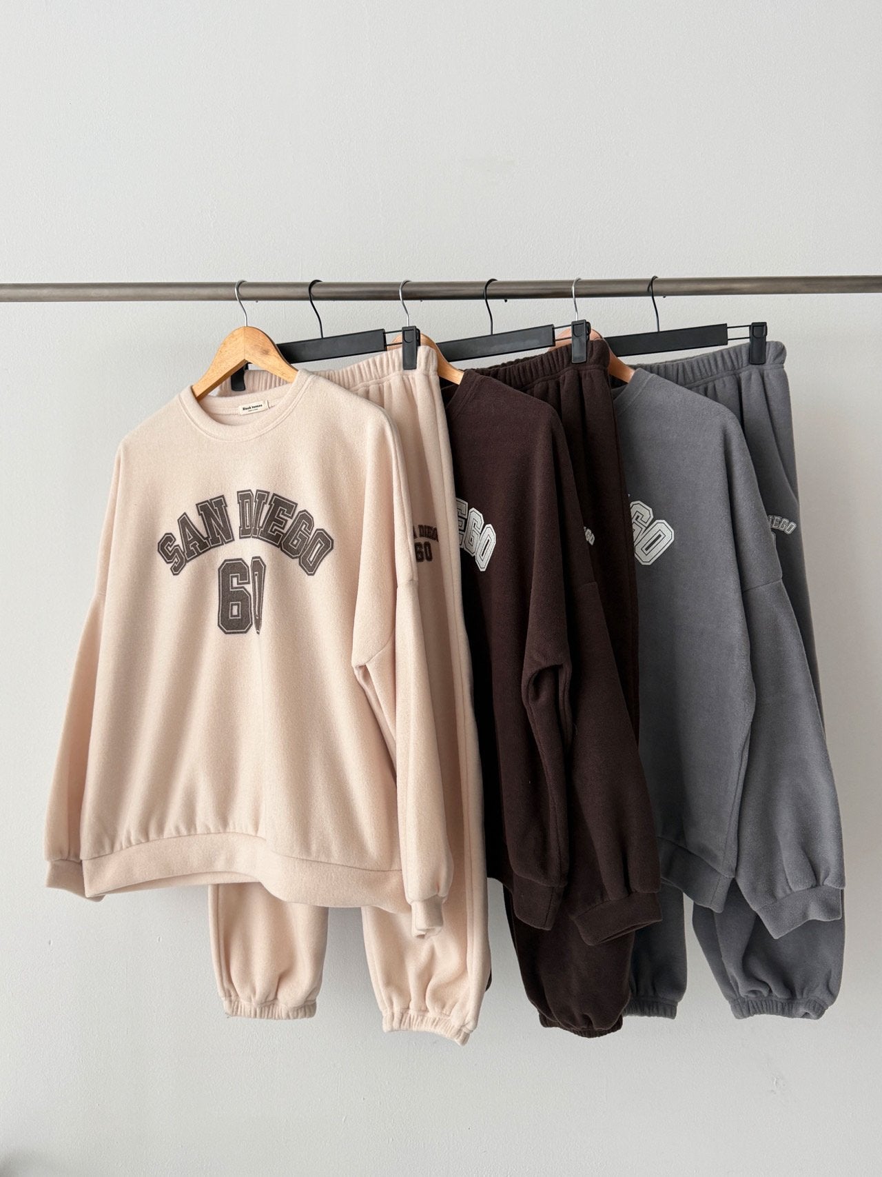 San Diego 60 Cozy Fleece Sweat Set Made in Korea