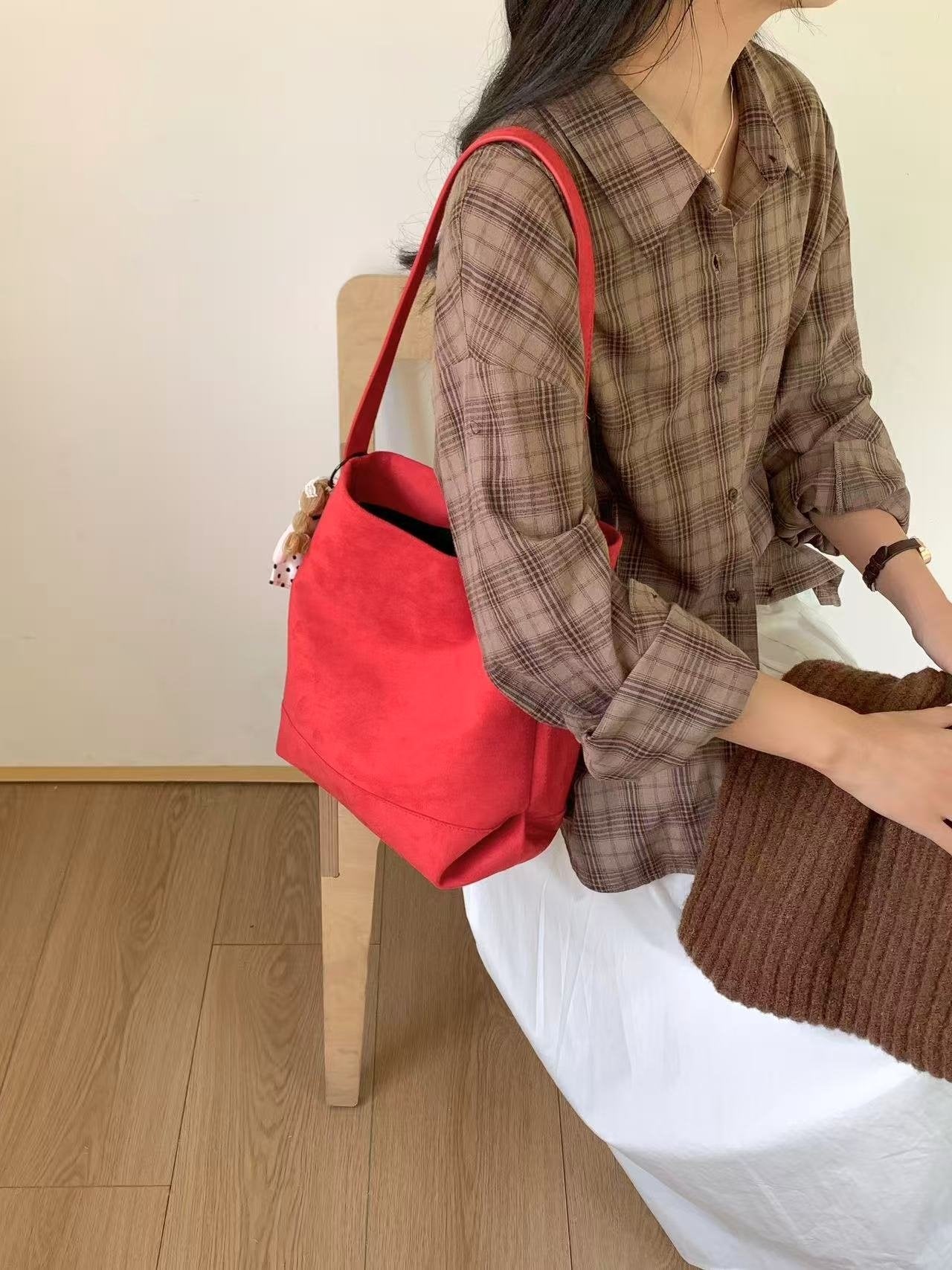 Mika Suede Daily Shoulder Bag