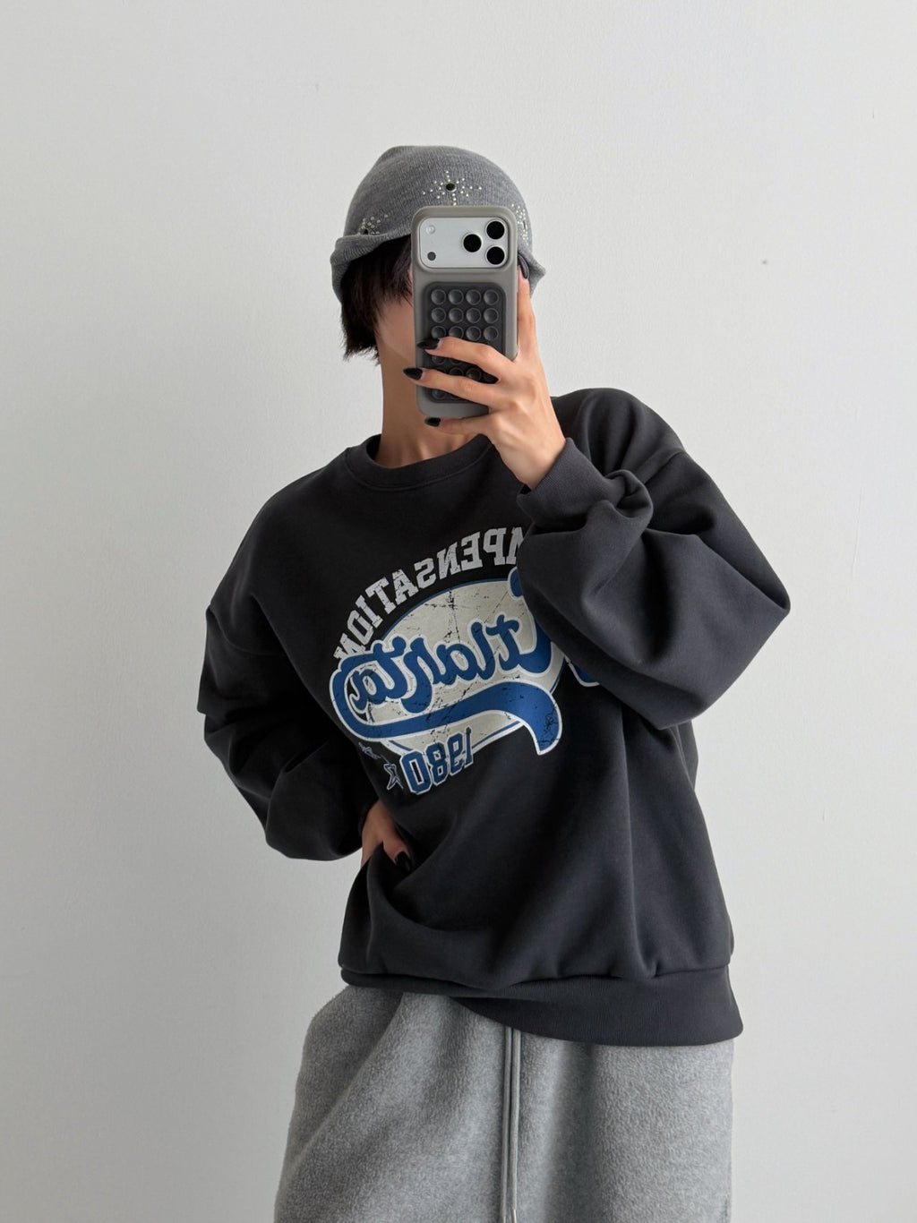 Atlanta 1980 Varsity Crewneck – Made in Korea