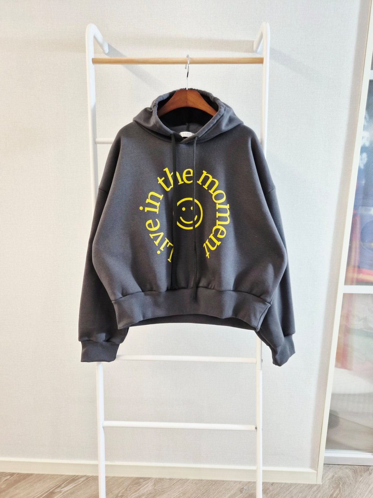 Live in the Moment Smiley Cropped Hoodie