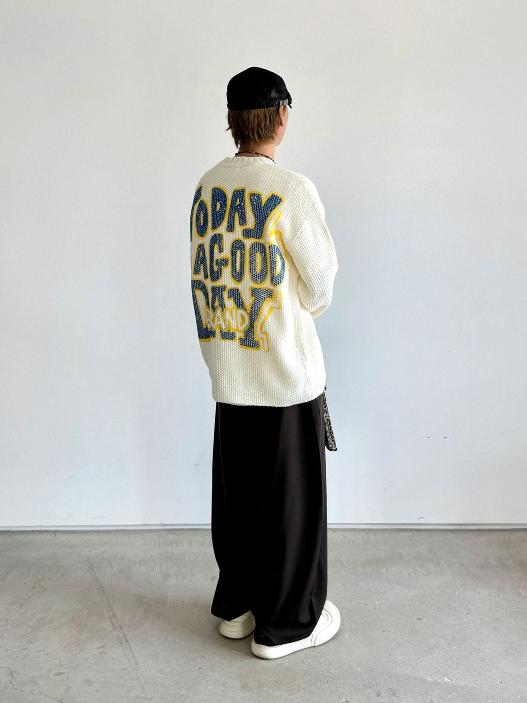 Embossed Good Day Graphic Heavy Knit Sweater Made in Korea