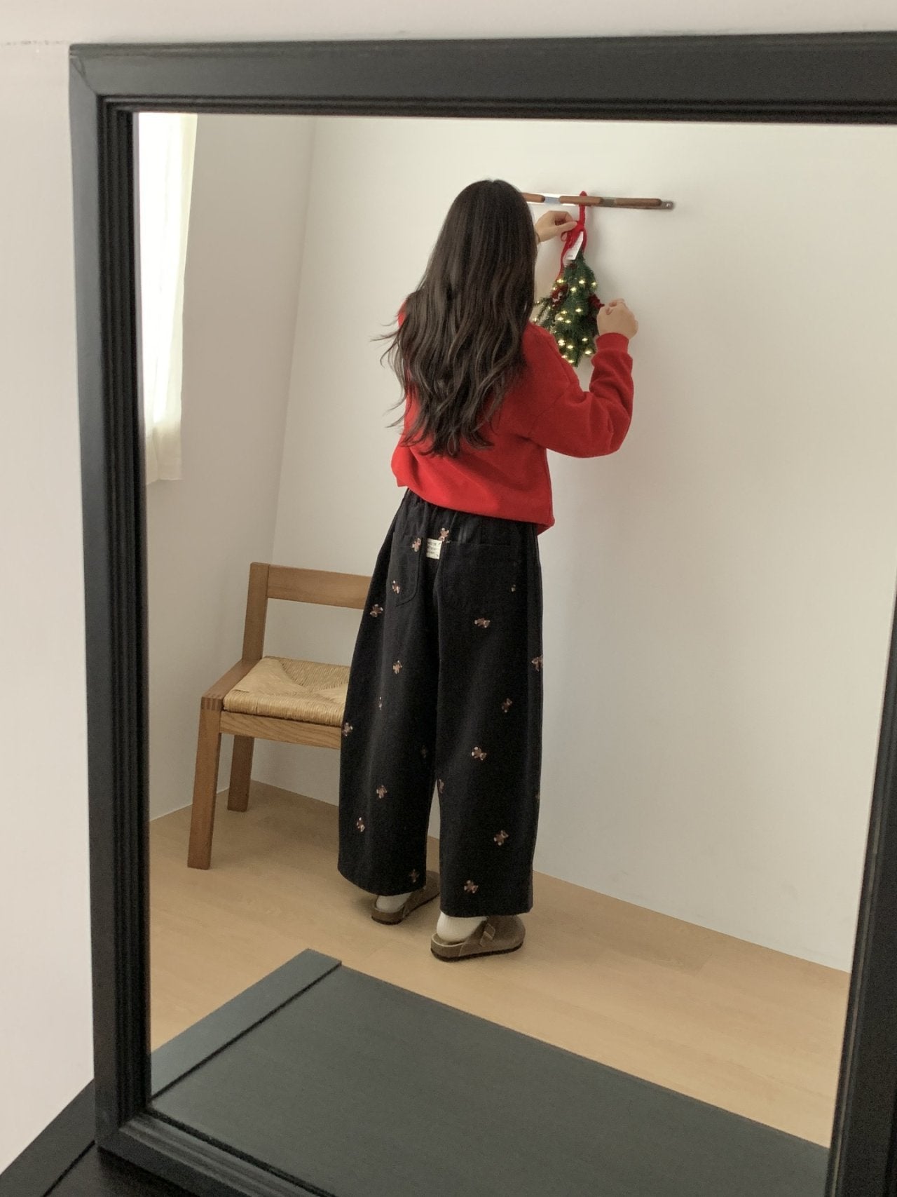 Teddy Embroidery Wide Pants – Made in Korea