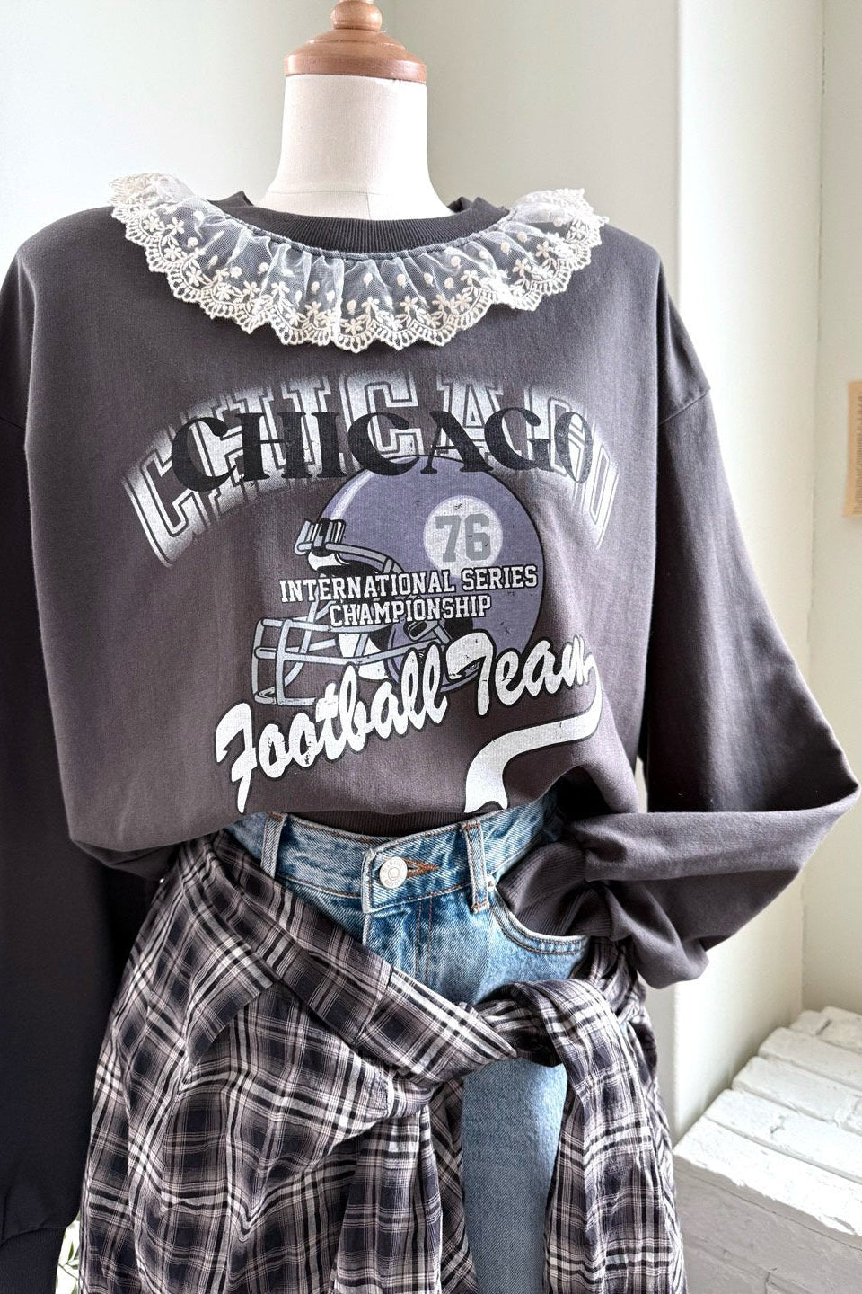 Lace Collar Vintage Chicago Sweatshirt Made in Korea - Luckyplanetusa