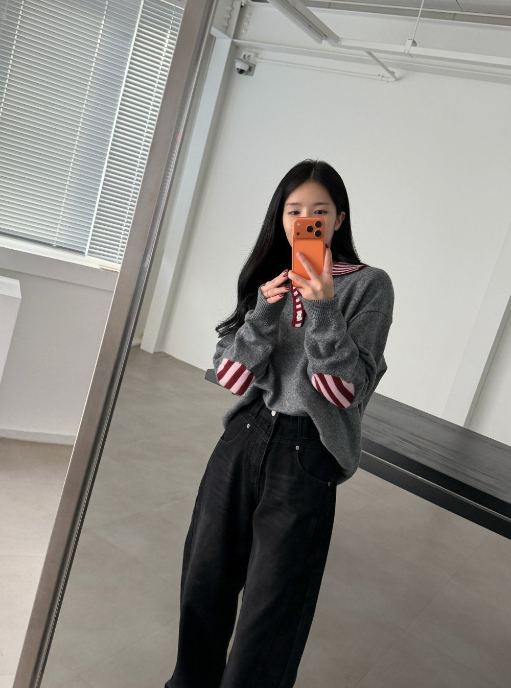 B-Point Cash Intarsia Collar Knit Made in Korea