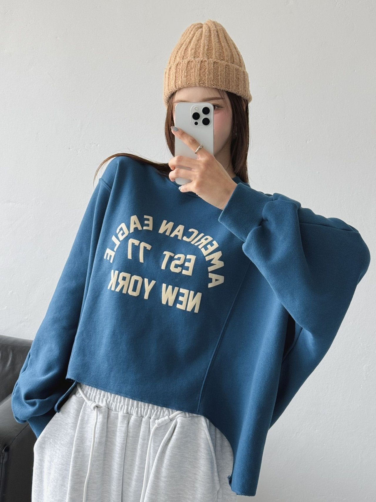 American Eagle ’77 Retro Cut Sweatshirt