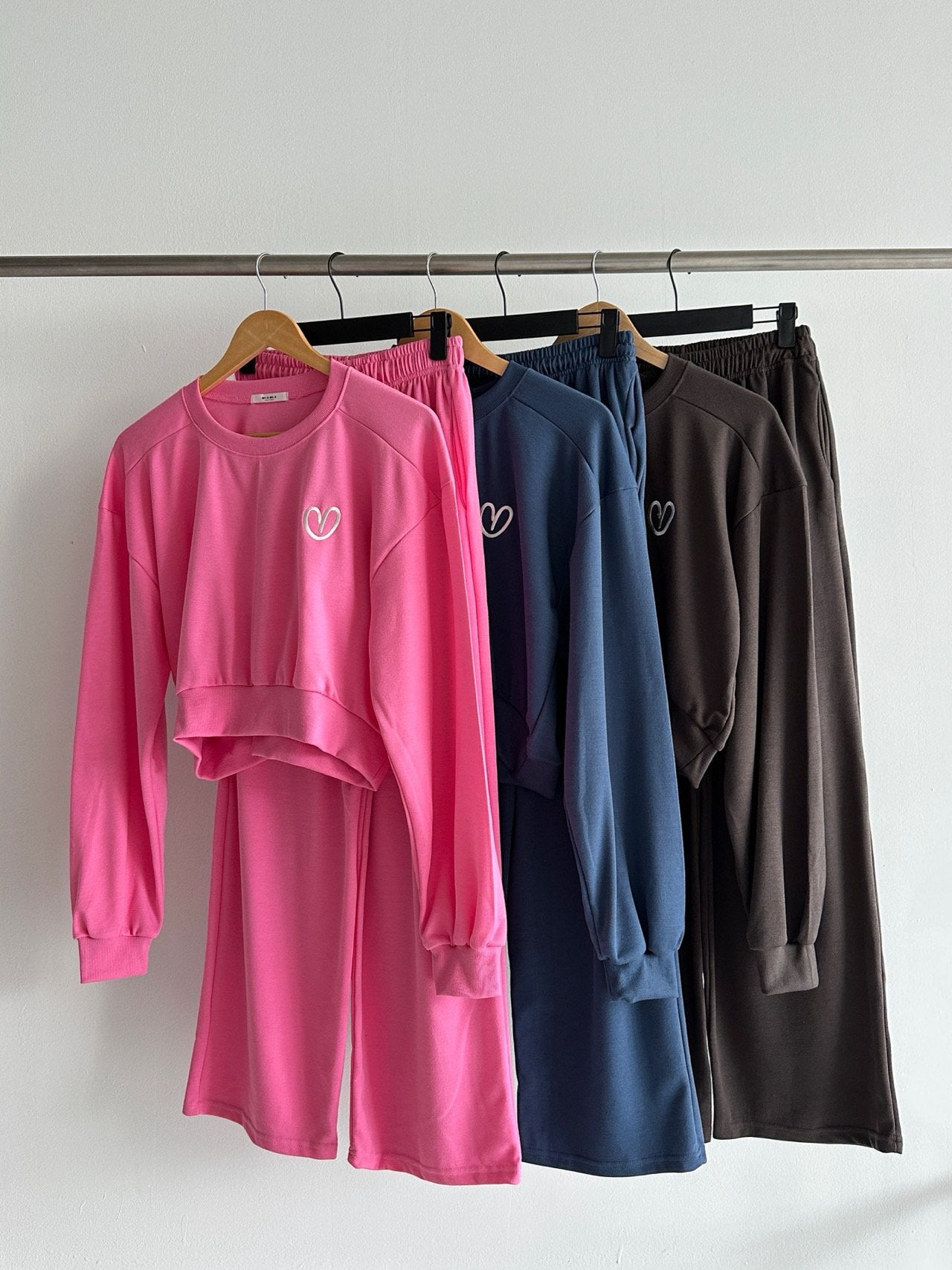 Ultra Soft Relax Fit Daily Training Set Loose Crop length