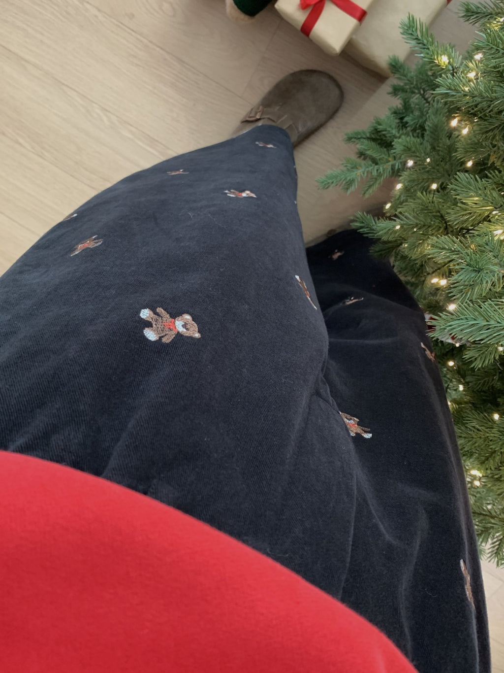 Teddy Embroidery Wide Pants – Made in Korea