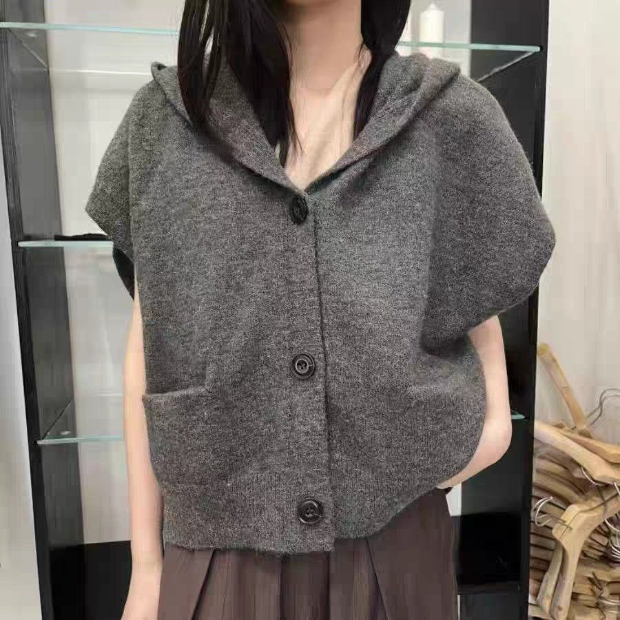 Amanda Hooded Knit Vest  Free Size Relaxed fit